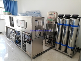 屏邊某部隊小型凈化罐裝設備