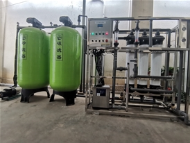 普洱孟連縣某部隊2T/h超濾凈水設備+變頻供水